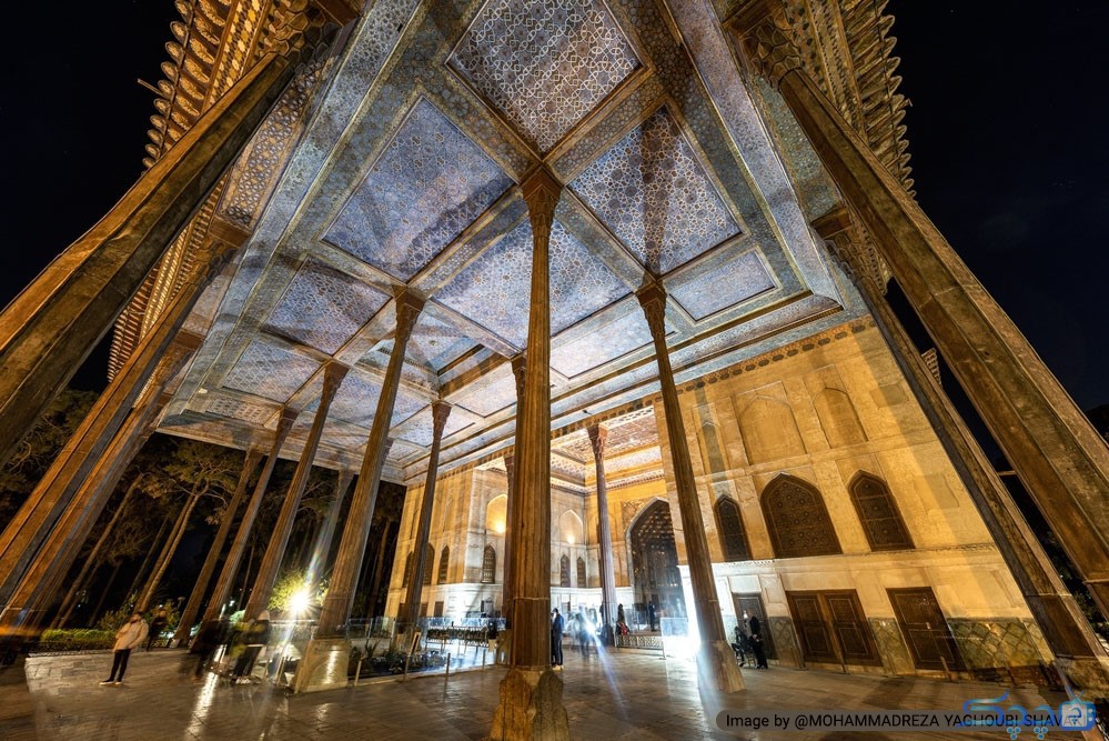 Chehel Sotun Palace: An Ultimate Iran Tour!
